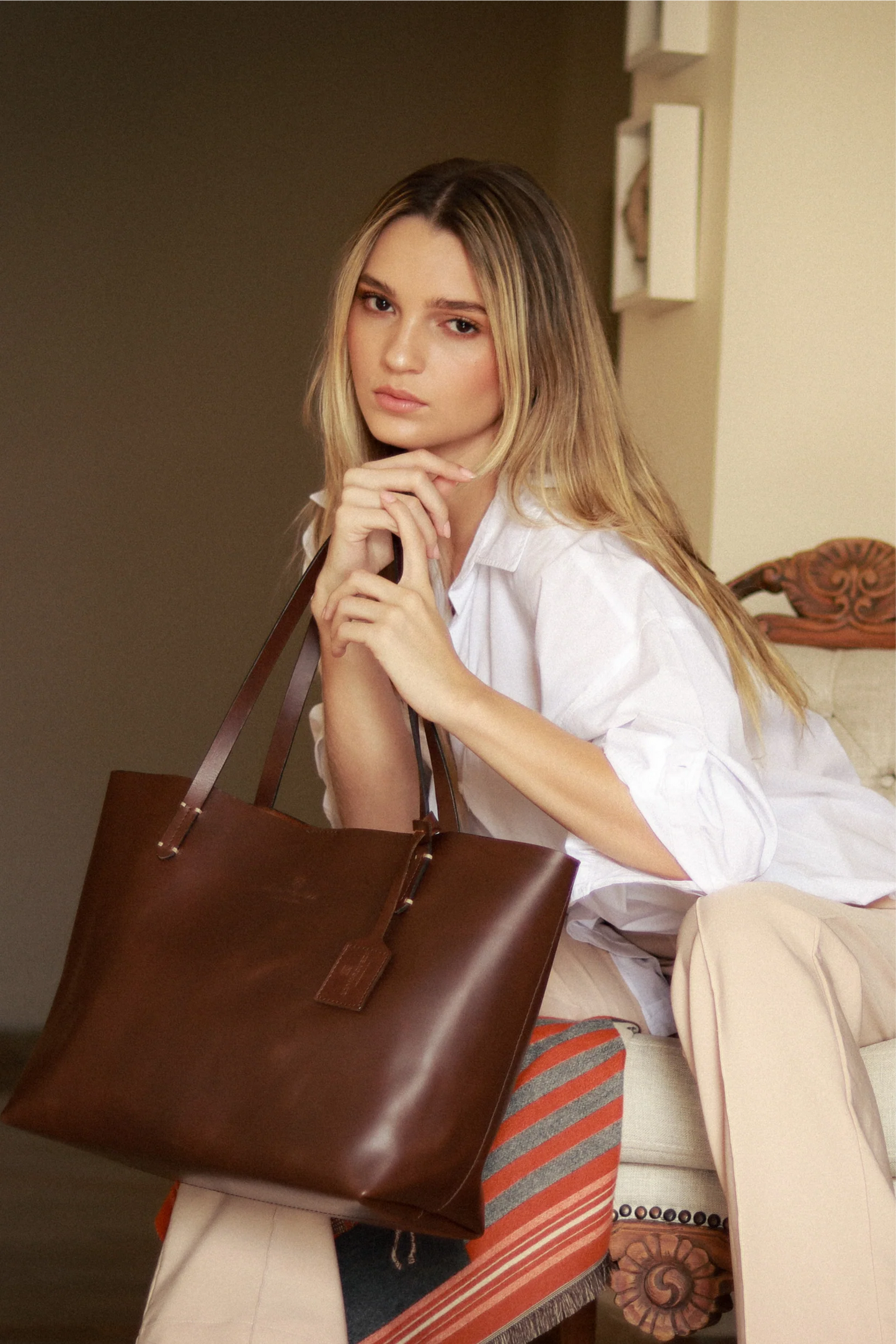Classic Handbag - Dark Chocolate